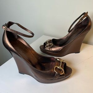 100% Authentic Gucci Horsebit Metallic Wedges